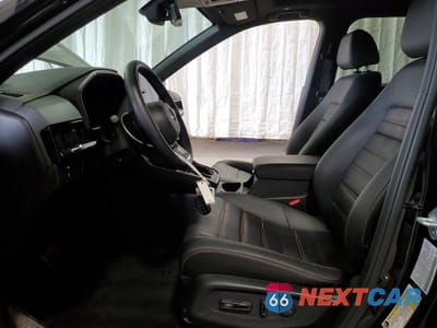 Zdjęcie 7 z 14 samochodu: 2025 HONDA CR-V SPORT TOURING VIN:2HKRS6H90SH808913 - miniatura