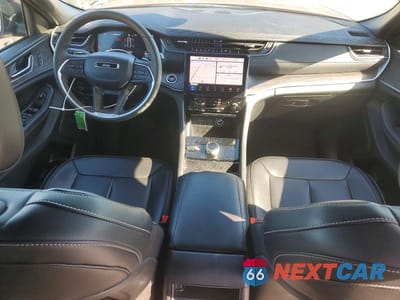 Zdjęcie 8 z 13 samochodu: 2024 JEEP GRAND CHEROKEE LIMITED VIN:1C4RJHBG9RC217670 - miniatura