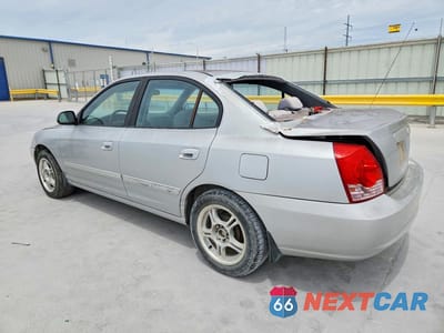 Drugie zdjęcie samochodu z przodu: 2005 HYUNDAI ELANTRA GLS VIN:KMHDN46D25U166178 - miniatura