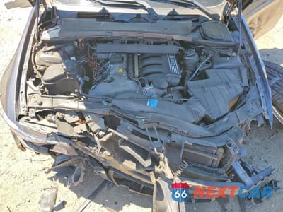 Zdjęcie 11 z 12 samochodu: 2006 BMW 325 I VIN:WBAVB13526PT04960 - miniatura