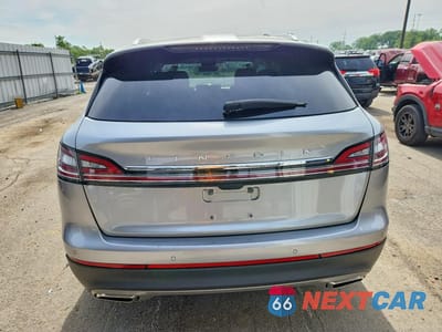 Zdjęcie 6 z 13 samochodu: 2023 LINCOLN NAUTILUS RESERVE VIN:2LMPJ8K99PBL28421 - miniatura