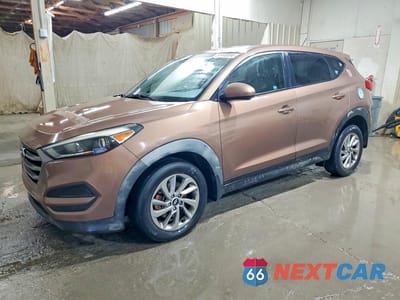 2016 HYUNDAI TUCSON SE KM8J23A43GU107396 - główne zdjęcie licytacji z USA - miniatura