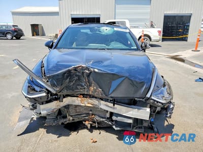 Piąte zdjęcie samochodu w środku: 2021 HYUNDAI SONATA LIMITED VIN:5NPEH4J28MH087628 - miniatura