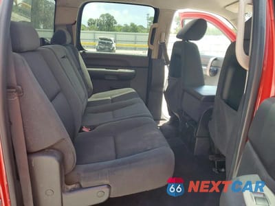 Zdjęcie 10 z 12 samochodu: 2009 CHEVROLET SILVERADO K3500 LT VIN:1GCJK83669F186103 - miniatura