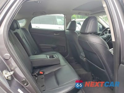 Zdjęcie 10 z 12 samochodu: 2019 HONDA INSIGHT TOURING VIN:19XZE4F98KE028077 - miniatura