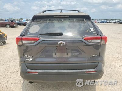 Zdjęcie 6 z 13 samochodu: 2024 TOYOTA RAV4 XLE VIN:2T3W1RFV8RC274250 - miniatura