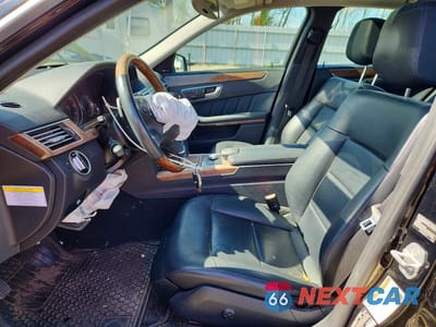 Zdjęcie 7 z 12 samochodu: 2013 MERCEDES-BENZ E 350 4MATIC VIN:WDDHF8JBXDA747207 - miniatura