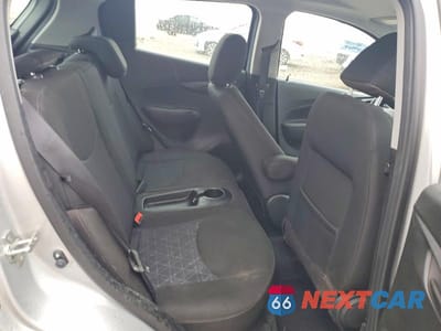 Zdjęcie 10 z 12 samochodu: 2020 CHEVROLET SPARK 1LT VIN:KL8CD6SA4LC448473 - miniatura
