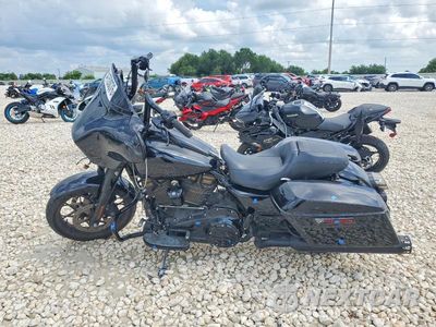 Trzecie zdjęcie samochodu z tyłu: 2023 HARLEY DAVIDSON FLHXST VIN:1HD1ABL26PB613585 - miniatura