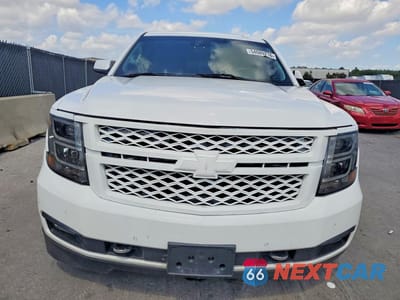 Piąte zdjęcie samochodu w środku: 2017 CHEVROLET SUBURBAN K1500 LT VIN:1GNSKHKC9HR344708 - miniatura