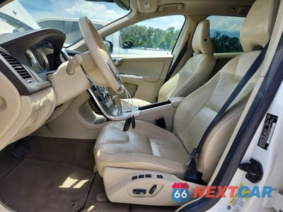 Zdjęcie 7 z 13 samochodu: 2012 VOLVO XC60 3.2 VIN:YV4952DL5C2317951 - miniatura