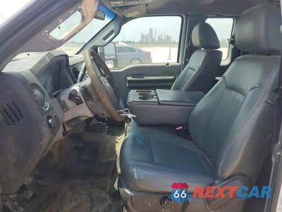 Zdjęcie 7 z 12 samochodu: 2011 FORD F250 SUPER DUTY VIN:1FT7X2ATXBEC24476 - miniatura