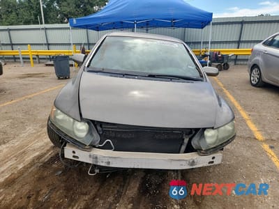 Piąte zdjęcie samochodu w środku: 2006 HONDA CIVIC LX VIN:1HGFA16586L098736 - miniatura