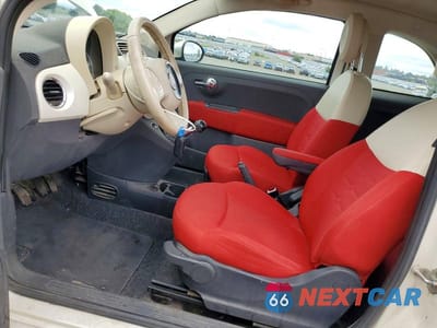 Zdjęcie 7 z 12 samochodu: 2012 FIAT 500 POP VIN:3C3CFFDR1CT287156 - miniatura