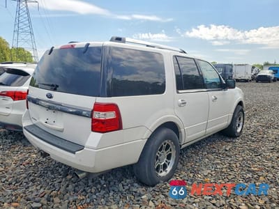 Trzecie zdjęcie samochodu z tyłu: 2016 FORD EXPEDITION LIMITED VIN:1FMJU2AT7GEF30889 - miniatura