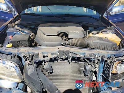 Zdjęcie 11 z 12 samochodu: 2014 CHRYSLER 300 VIN:2C3CCAAGXEH124323 - miniatura