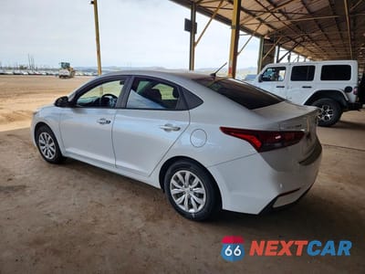 Drugie zdjęcie samochodu z przodu: 2022 HYUNDAI ACCENT SE VIN:3KPC24A64NE158289 - miniatura