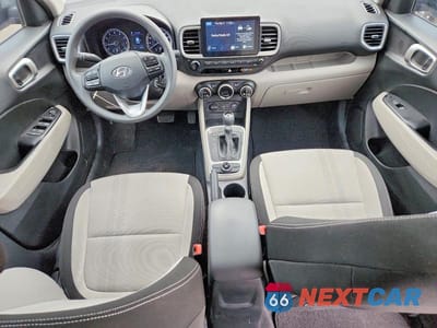 Zdjęcie 8 z 12 samochodu: 2020 HYUNDAI VENUE SEL VIN:KMHRC8A34LU032240 - miniatura