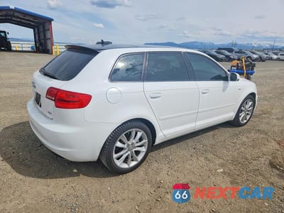 Trzecie zdjęcie samochodu z tyłu: 2013 AUDI A3 PREMIUM VIN:WAUBJAFM9DA022744 - miniatura