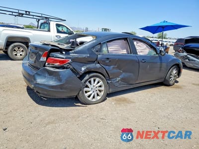 Trzecie zdjęcie samochodu z tyłu: 2013 MAZDA 6 TOURING VIN:1YVHZ8DH2D5M02368 - miniatura