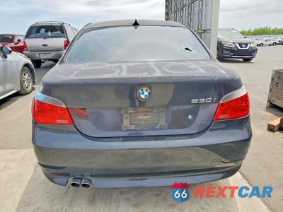 Zdjęcie 6 z 12 samochodu: 2007 BMW 530 I VIN:WBANE73527CM57065 - miniatura