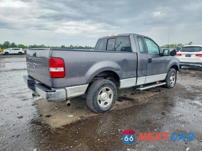 Trzecie zdjęcie samochodu z tyłu: 2005 FORD F150 VIN:1FTRF12555NA57986 - miniatura