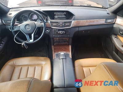 Zdjęcie 8 z 12 samochodu: 2013 MERCEDES-BENZ E 350 4MATIC VIN:WDDHF8JB6DA717931 - miniatura