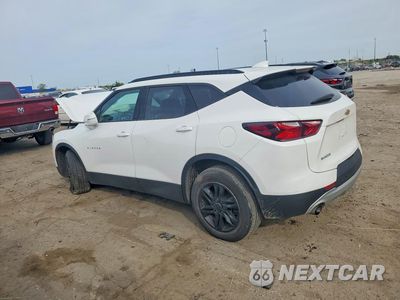 Drugie zdjęcie samochodu z przodu: 2019 CHEVROLET BLAZER 1LT VIN:3GNKBBRA4KS672821 - miniatura
