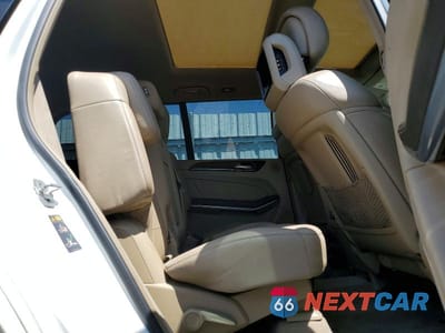 Zdjęcie 11 z 13 samochodu: 2015 MERCEDES-BENZ GL 550 4MATIC VIN:4JGDF7DEXFA544969 - miniatura