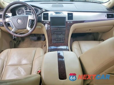 Zdjęcie 8 z 13 samochodu: 2011 CADILLAC ESCALADE ESV PREMIUM VIN:1GYS4JEF7BR372511 - miniatura