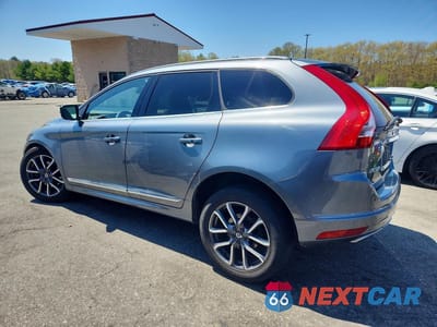 Drugie zdjęcie samochodu z przodu: 2016 VOLVO XC60 T6 PLATINUM VIN:YV449MRM2G2888766 - miniatura