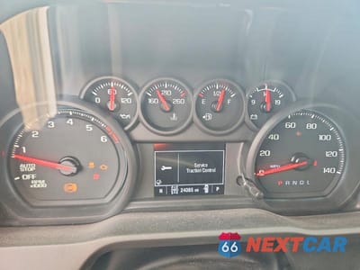 Zdjęcie 9 z 12 samochodu: 2024 CHEVROLET SILVERADO K1500 TRAIL BOSS CUSTOM VIN:3GCUDCED1RG226382 - miniatura
