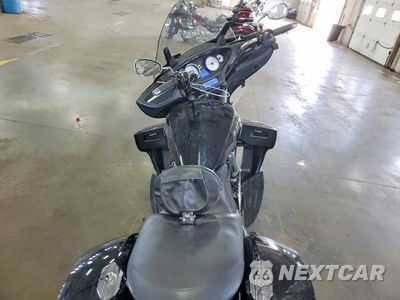 Zdjęcie 6 z 10 samochodu: 2013 VICTORY MOTORCYCLES CROSS COUNTRY TOUR VIN:5VPTW36N8D3026657 - miniatura