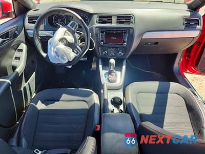 Zdjęcie 8 z 12 samochodu: 2012 VOLKSWAGEN JETTA GLI VIN:3VW4A7AJ3CM102499 - miniatura