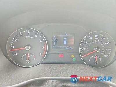 Zdjęcie 9 z 13 samochodu: 2018 KIA SPORTAGE LX VIN:KNDPMCAC2J7365964 - miniatura