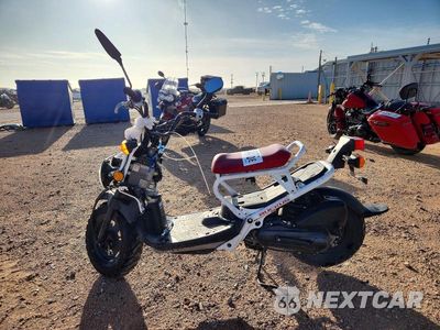 Trzecie zdjęcie samochodu z tyłu: 2014 HONDA NPS50 VIN:JH2AF5819EK204683 - miniatura