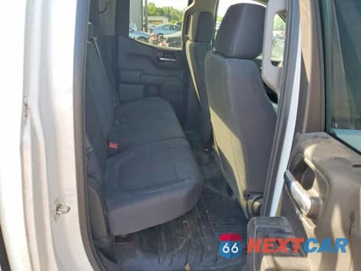 Zdjęcie 10 z 12 samochodu: 2019 CHEVROLET SILVERADO C1500 VIN:1GCRWAEF2KZ176684 - miniatura