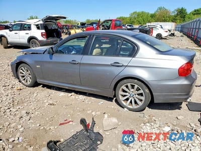 Drugie zdjęcie samochodu z przodu: 2011 BMW 328 XI VIN:WBAPK7C50BA975004 - miniatura