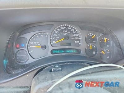 Zdjęcie 9 z 13 samochodu: 2003 CHEVROLET TAHOE K1500 VIN:1GNEK13Z53R102756 - miniatura