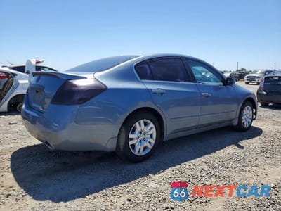 Trzecie zdjęcie samochodu z tyłu: 2012 NISSAN ALTIMA 2.5 VIN:1N4AL2AP8CN519524 - miniatura