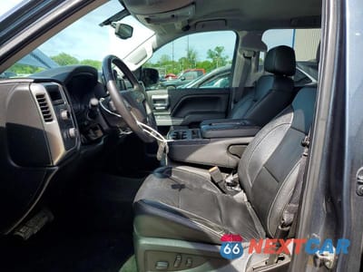 Zdjęcie 7 z 12 samochodu: 2018 CHEVROLET SILVERADO K1500 LT VIN:3GCUKREC9JG426494 - miniatura