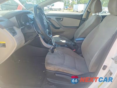 Zdjęcie 7 z 12 samochodu: 2016 HYUNDAI ELANTRA SE VIN:5NPDH4AE9GH776457 - miniatura