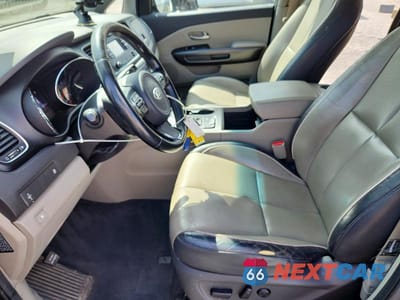 Zdjęcie 7 z 13 samochodu: 2017 KIA SEDONA LX VIN:KNDMB5C19H6238712 - miniatura