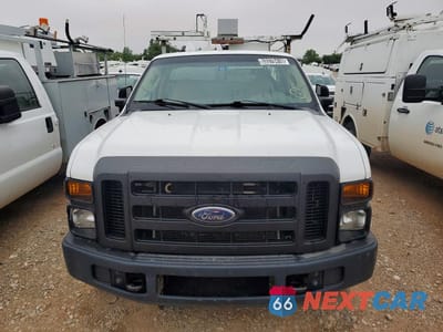Piąte zdjęcie samochodu w środku: 2008 FORD F350 SRW SUPER DUTY VIN:1FDWF30578EC89474 - miniatura