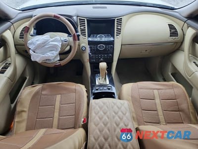 Zdjęcie 8 z 13 samochodu: 2010 INFINITI FX35 BASE VIN:JN8AS1MW9AM854891 - miniatura