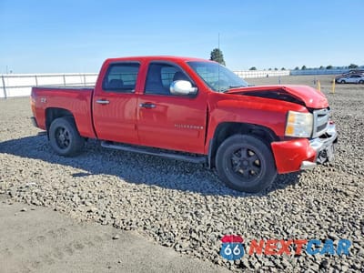 Czwarte zdjęcie samochodu z boku: 2009 CHEVROLET SILVERADO K1500 LT VIN:3GCEK23309G153911 - miniatura