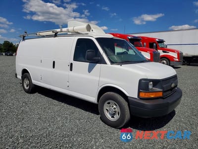 Czwarte zdjęcie samochodu z boku: 2014 CHEVROLET EXPRESS 3500 CARGO DELIVERY VAN VIN:1GCZGUCB6E1208358 - miniatura