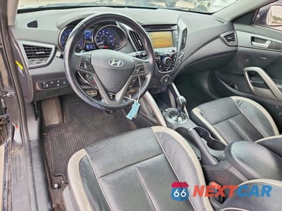Zdjęcie 8 z 12 samochodu: 2015 HYUNDAI VELOSTER TURBO VIN:KMHTC6AE4FU240862 - miniatura