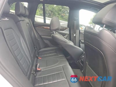 Zdjęcie 11 z 13 samochodu: 2018 BMW X3 XDRIVE30I VIN:5UXTR9C54JLD68021 - miniatura