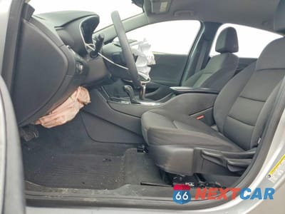 Zdjęcie 7 z 12 samochodu: 2017 CHEVROLET MALIBU LS VIN:1G1ZB5ST3HF100438 - miniatura
